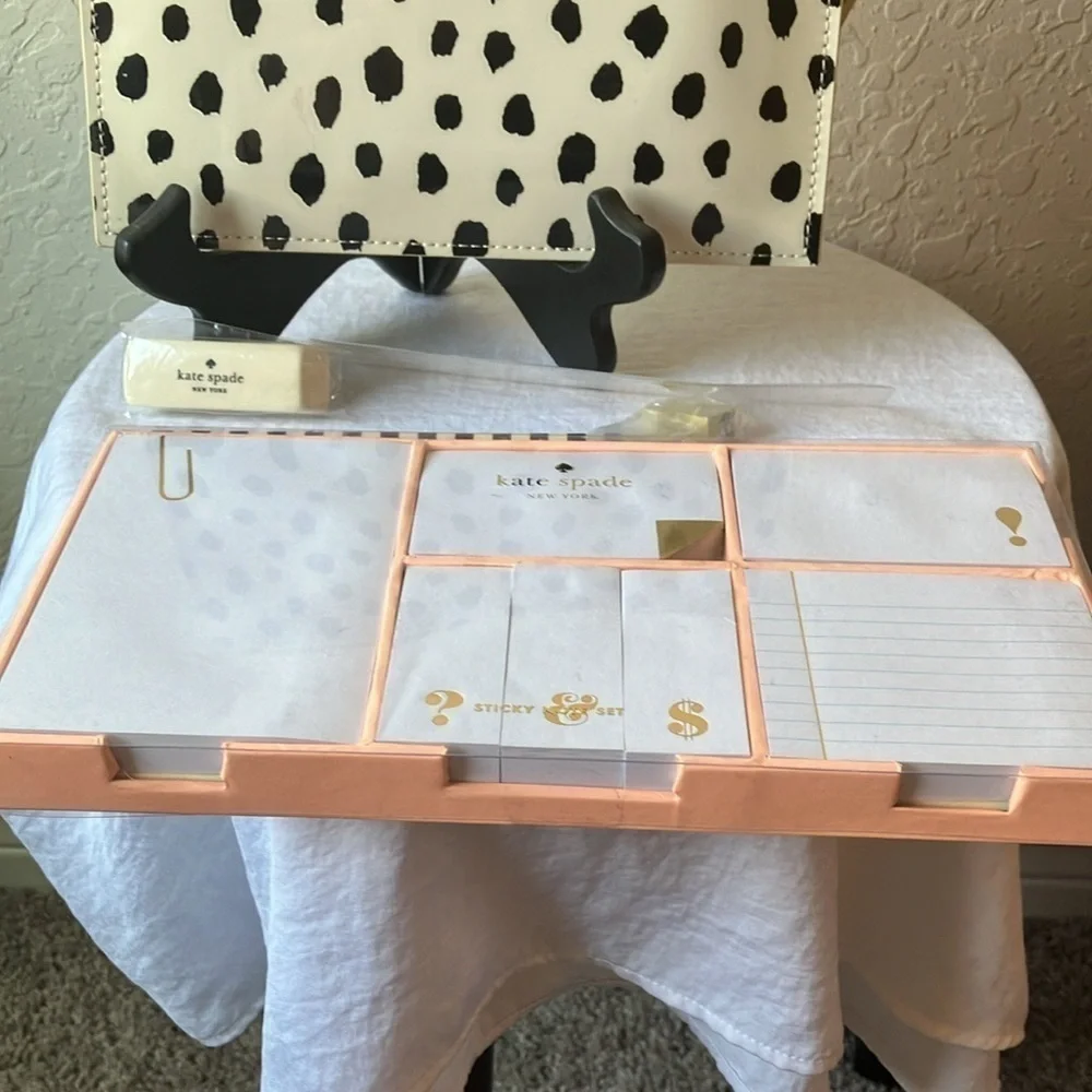 Kate Spade: Pencil Pouch & Strike Gold Sticky Note Set-Lot of 7